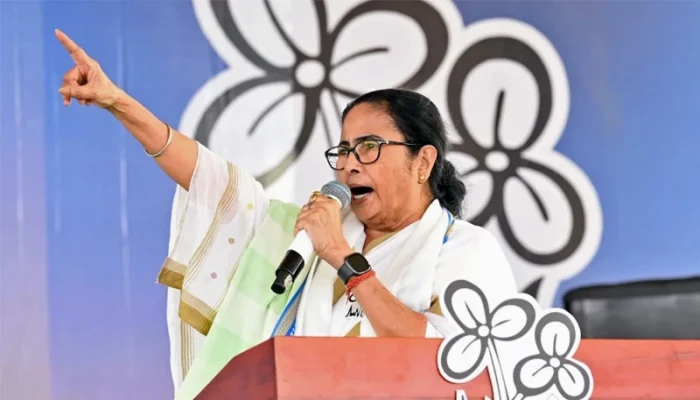 বাংলাদেশ সীমান্তে আগুন জ্বললে বিহার উড়িষ্যা রেহাই পাবে না: মমতা