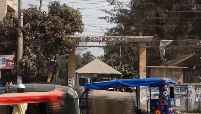 ​নোয়াখালীতে নিষিদ্ধ ছাত্রলীগের ১৮ জনকে পুলিশে দিয়েছে ছাত্রদল