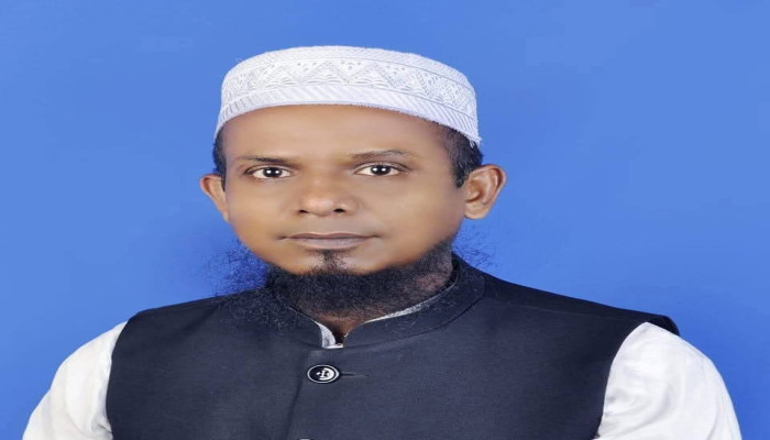 ​আওয়ামী লীগ নেতার বাড়িতে পুলিশের রেট, ছাদ থেকে নিচে পরে মৃত্যু