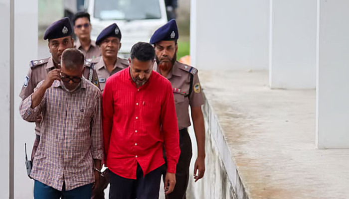 এমডির সংবেদনশীল স্থান চেপে ধরে সই নেওয়া ব্যক্তি গ্রেপ্তার