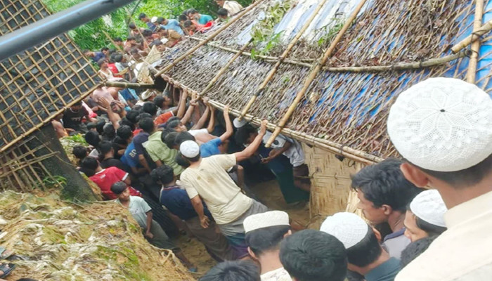 কক্সবাজারে ভূমি ধসে আট শিশুর মর্মান্তিক মৃত্যু