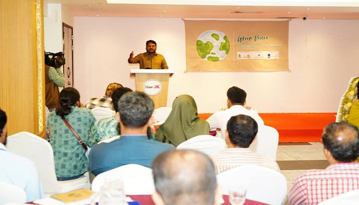 ​জলবায়ু পরিবর্তনের বিরূপ প্রভাব মোকাবিলায় সম্মিলিত উদ্যোগের আহ্বান রাসিক প্রশাসকের