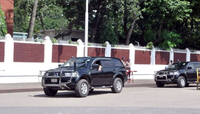 বঙ্গভবন ছাড়লেন মো. সাহাবুদ্দিন