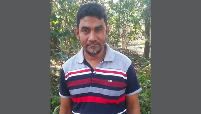 মুন্সীগঞ্জের রাজিকের বাড়িতে বিষাদের ছায়া