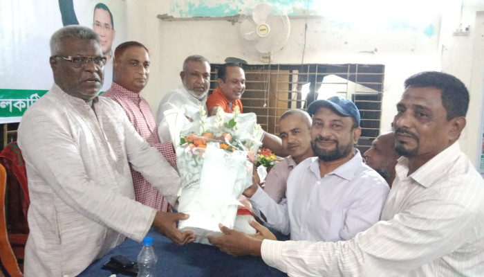 কীর্ত্তিপাশায় আওয়ামী লীগ নেতা ও ইউপি চেয়ারম্যানকে বিএনপিতে যোগদান নিয়ে এলাকায় চড়ম উত্তেজনা