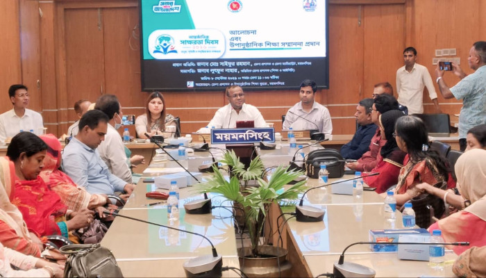 ​শিক্ষার লক্ষ্য শুধু সার্টিফিকেট নয়, মানবিক মানুষ তৈরি: ডিসি সাইফুর রহমান