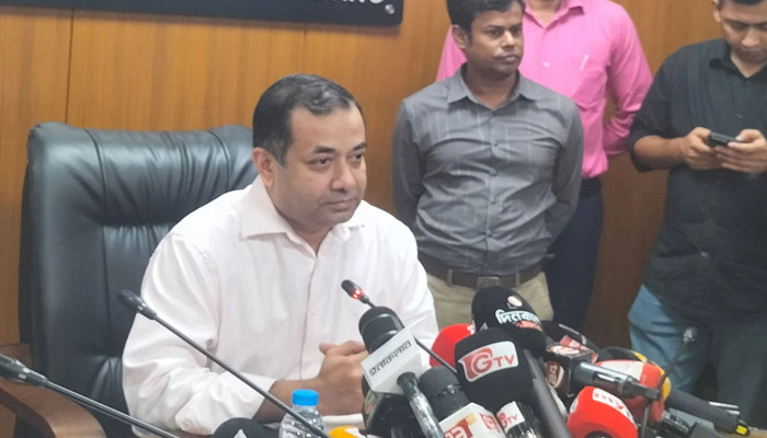 অনিবন্ধিত অনলাইন ও নিউজ পেজের বিষয়ে ব্যবস্থা নিচ্ছে সরকার: তথ্য প্রতিমন্ত্রী