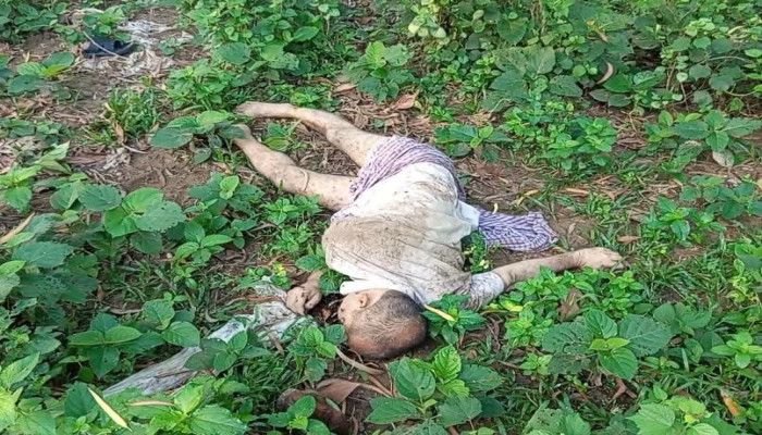 স্ত্রীর সাথে অভিমান করে ঘর ছাড়েন ব্যবসায়ী, পরদিন খালে মিলল লাশ