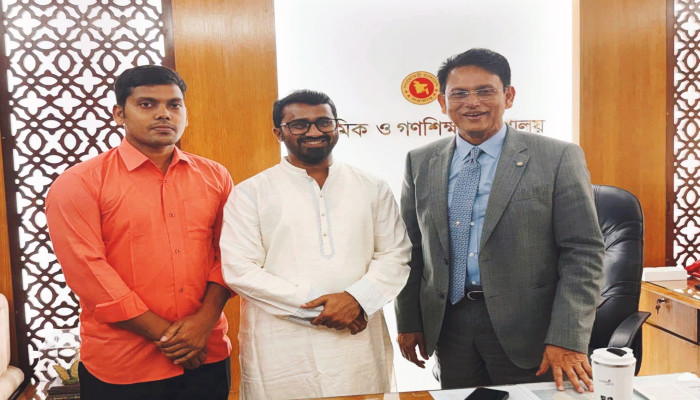 ​রাশেদ খাঁনের প্রচেষ্টায় নিয়োগপত্র পেতে যাচ্ছেন ঝিনাইদহের মিশন আচার্য