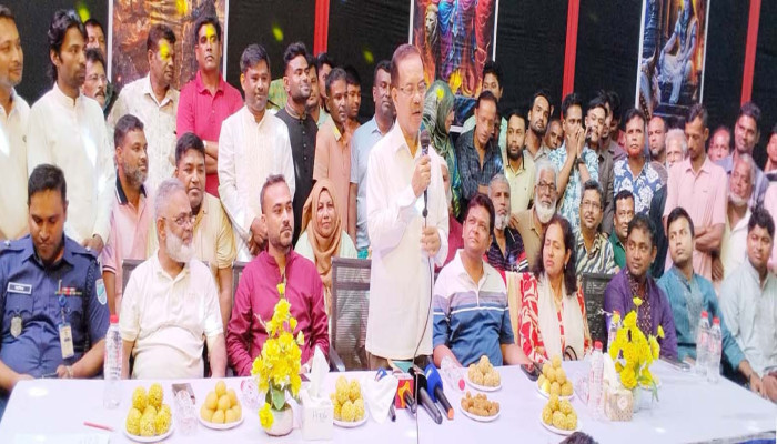 কালীগঞ্জে দুর্গপূজার মন্ডপে মন্ডপে এমপি ফজলুল হক মিলন