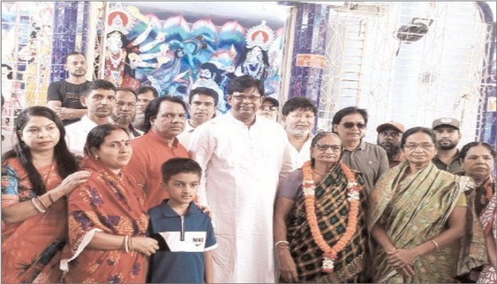 সোনারগাঁয়ে পূজামণ্ডপ পরিদর্শন সম্প্রীতি বজায় রাখার আহ্বান আব্দুল্লাহ আল মামুনের