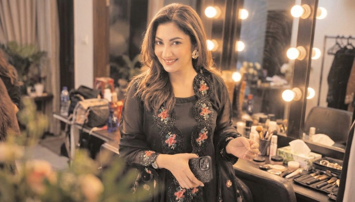 মানহীন কাজের চেয়ে কম কাজ করা শ্রেয়: শশী